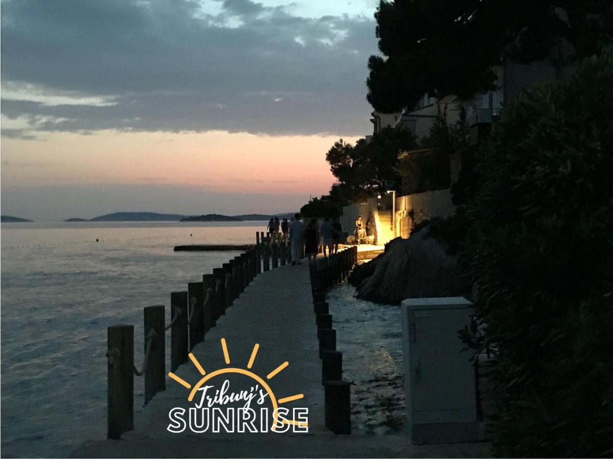Апартаменты Tribunj Sunrise Экстерьер фото